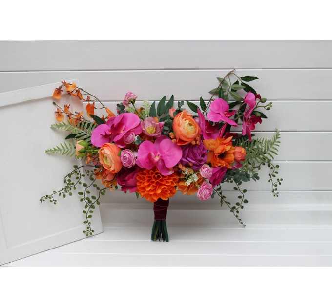 Wedding bouquets in bright orange and magenta colors. Bridal bouquet. Cascading bouquet. Faux bouquet. Bridesmaid bouquet. 5269