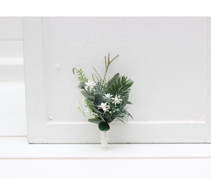 Baby's Breath Greenery Boutonniere | Wedding Flowers & Gypsophila Boutonniere