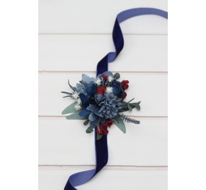 Wedding boutonnieres and wrist corsage in navy blue dusty blue burgundy sage green color scheme. Flower accessories. 5332