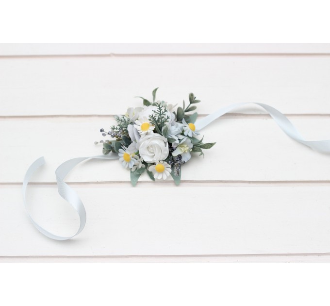 Wedding boutonnieres and wrist corsage in white sky blue color scheme. Flower accessories. 5253