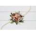  
Select boutonniere, corsage: Corsage