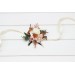 
Select boutonniere, corsage: Corsage