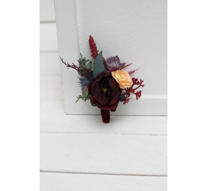 Wedding boutonnieres and wrist corsage in purple peach burgundy magenta color scheme. Flower accessories. 5316