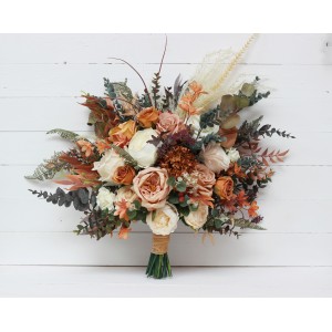 Boho bouquet with pampas grass in orange ivory rust terracotta wedding color scheme. 0029