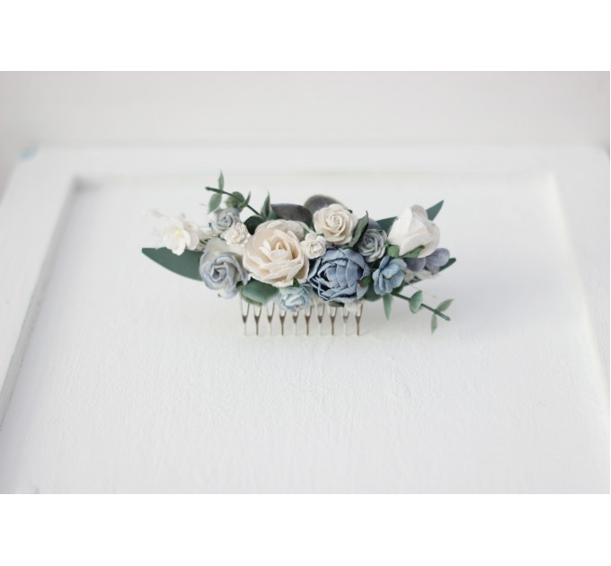 Flower comb in dusty blue white color scheme. Wedding accessories for hair. Bridal flower comb. Bridesmaid floral comb. 5031