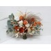  
Select bouquet: Bridal bouquet