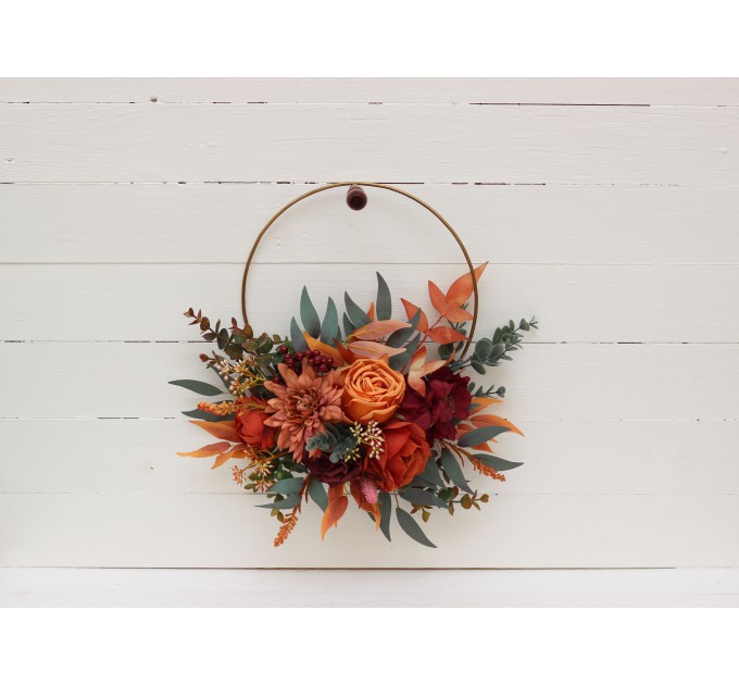 Flower hoop in rust burgundy cinnamon orange colors. Alternative bridesmaid bouquet. 0033