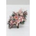  
Select bouquet: Bridal bouquet