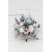  
Select bouquet: Bridesmaid bouquet