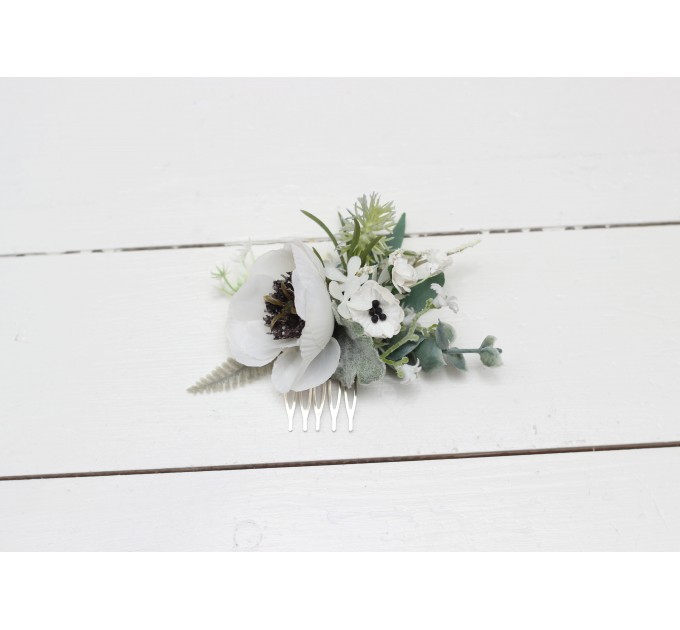 Flower comb in white color scheme. Wedding accessories for hair. Bridal flower comb. Bridesmaid floral comb. 5013