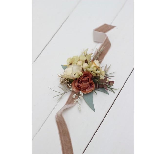 Wedding Boutonnieres & Wrist Corsage in Champagne & Ivory | Faux Flower Accessories