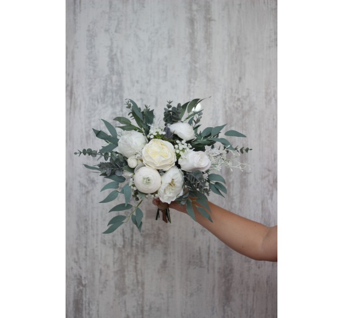 Wedding bouquets in white colors. Bridal bouquet. Cascading bouquet. Faux bouquet. Bridesmaid bouquet. 5021