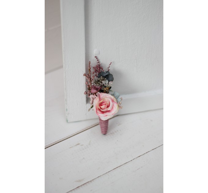 Wedding Boutonnieres & Wrist Corsage in Pastel Color Theme | Dusty Rose, Purple & Pink Flower Accessories