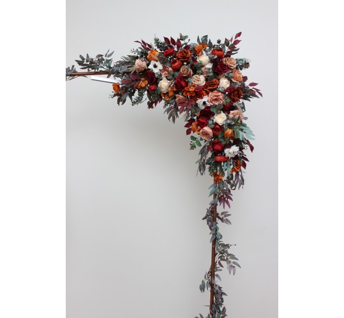 Burgundy rust ivory cinnamon arch arrangement. Flower arrangement for wedding arch. Archway flowers for fall wedding. Pergola flowers. Wedding arbor flowers. 0039