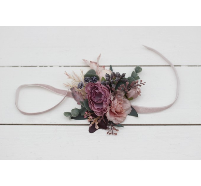  Wedding boutonnieres and wrist corsage  in mauve blush pink  color theme. Flower accessories. 0503