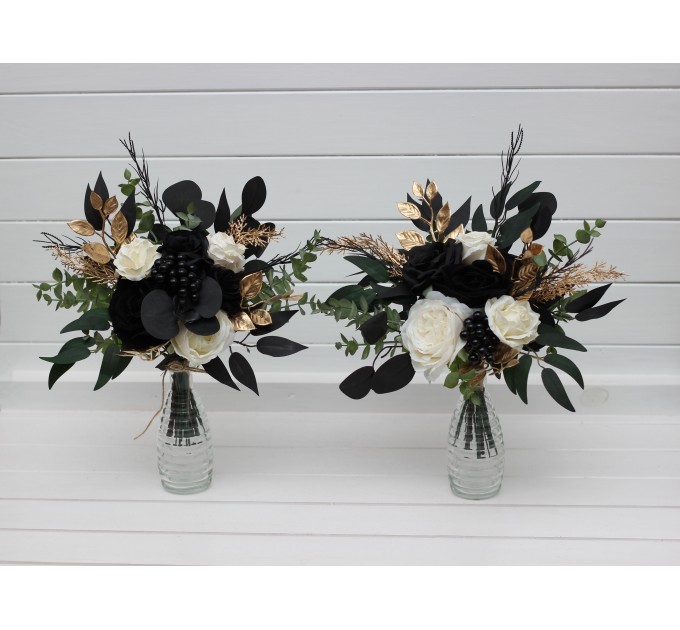 Ivory, Black & Gold Hunter Green Table Mini Bouquets