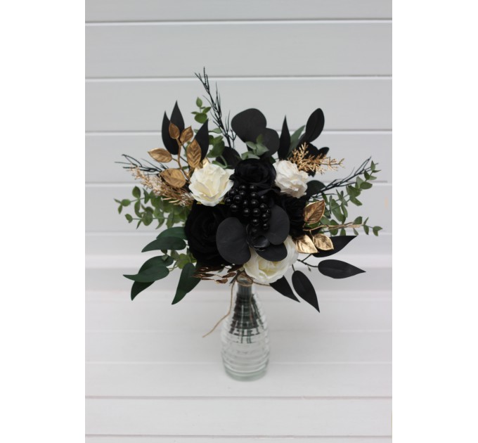 Ivory, Black & Gold Hunter Green Table Mini Bouquets