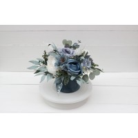 Dusty blue white centerpiece. Table decor. Wedding flowers in box. 0508