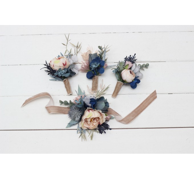  Wedding boutonnieres and wrist corsage  in dusty blue beige color theme. Flower accessories. 0506