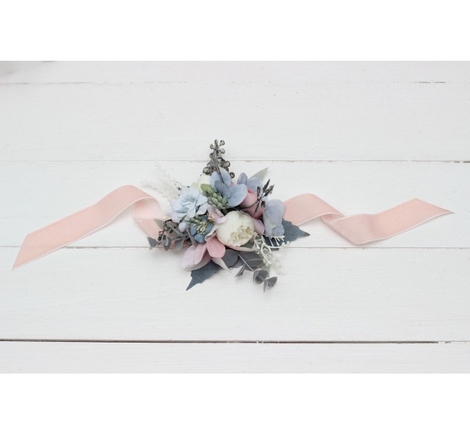  Wedding boutonnieres and wrist corsage  in dusty blue blush pink white color scheme. Flower accessories. 0509