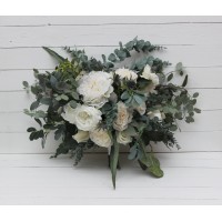 Wedding bouquets in whte and ivory colors. Bridal bouquet. Faux bouquet. Bridesmaid bouquet. White anemone bouquet. Classic wedding. 5013-3