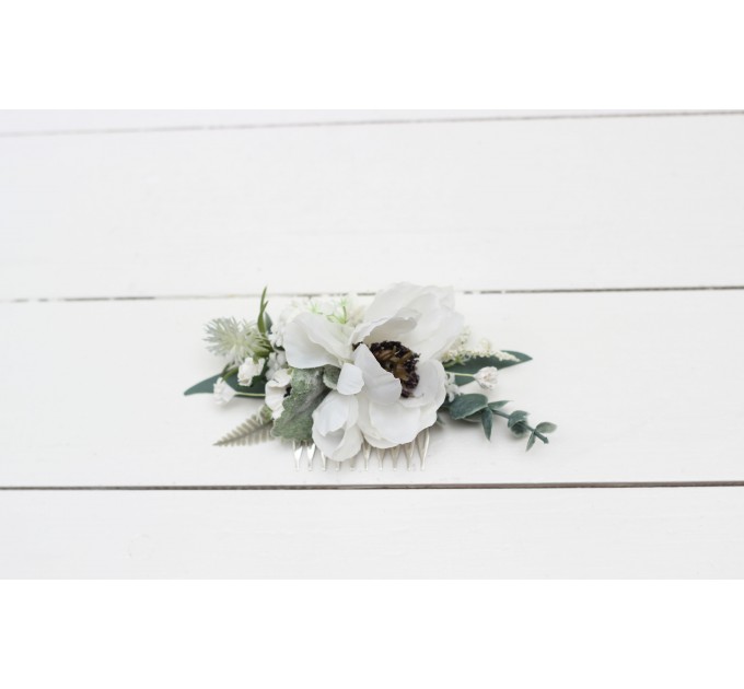 Flower comb in white color scheme. Wedding accessories for hair. Bridal flower comb. Bridesmaid floral comb. 5013