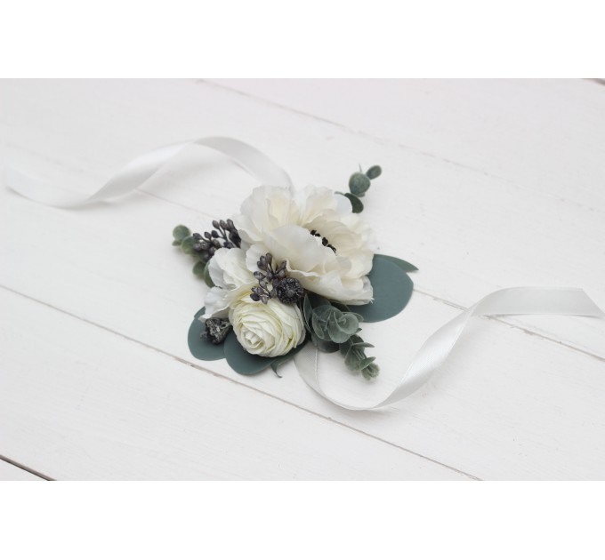  Wedding boutonnieres and wrist corsage  in white color scheme. Flower accessories. 5013