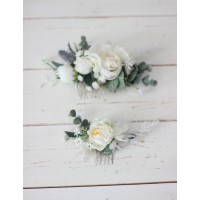 Flower comb in white  color scheme. Wedding accessories for hair. Bridal flower comb. Bridesmaid floral comb. 5021