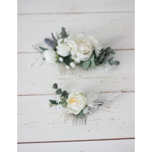 Flower comb in white  color scheme. Wedding accessories for hair. Bridal flower comb. Bridesmaid floral comb. 5021