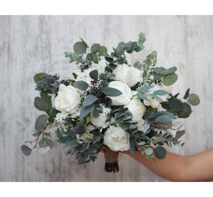 Wedding bouquets in white colors. Bridal bouquet. Cascading bouquet. Faux bouquet. Bridesmaid bouquet. 5021