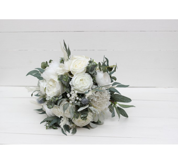 Wedding bouquets in white colors. Bridal bouquet. Cascading bouquet. Faux bouquet. Bridesmaid bouquet. 5021