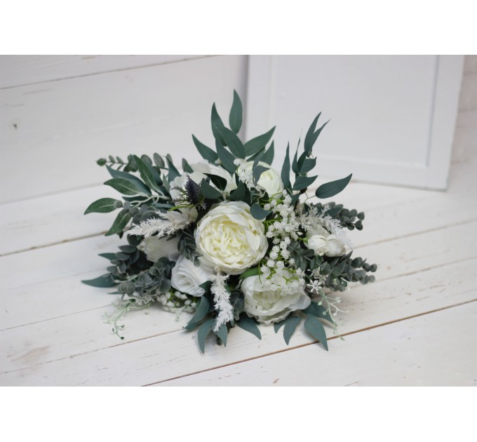 Wedding bouquets in white colors. Bridal bouquet. Cascading bouquet. Faux bouquet. Bridesmaid bouquet. 5021