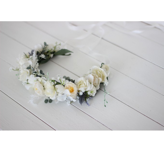 White flower crown. Hair wreath. Flower girl crown. Wedding flowers. 5021