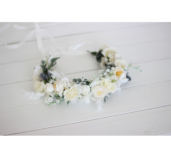 White flower crown. Hair wreath. Flower girl crown. Wedding flowers. 5021
