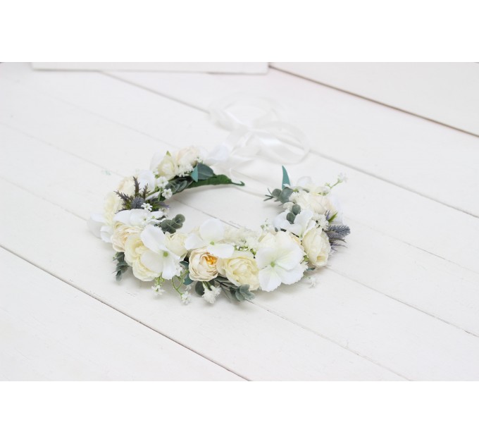 White flower crown. Hair wreath. Flower girl crown. Wedding flowers. 5021
