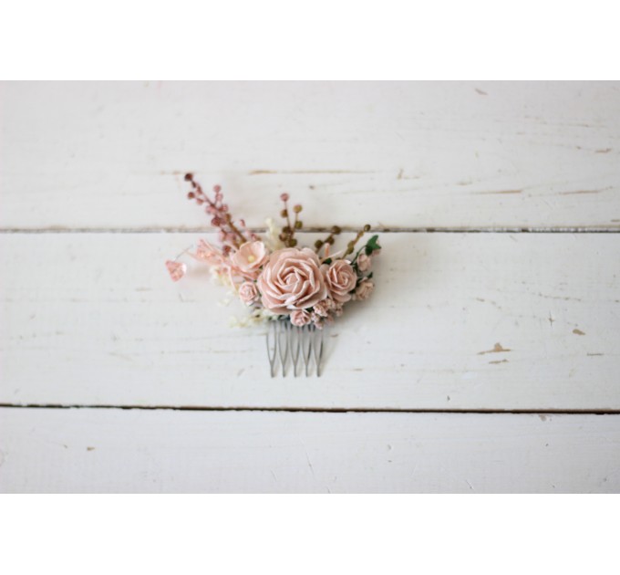 Flower comb in blush pink color scheme. Wedding accessories for hair. Bridal flower comb. Bridesmaid floral comb. 5027-sara