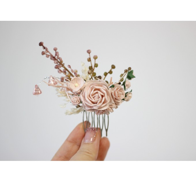 Flower comb in blush pink color scheme. Wedding accessories for hair. Bridal flower comb. Bridesmaid floral comb. 5027-sara