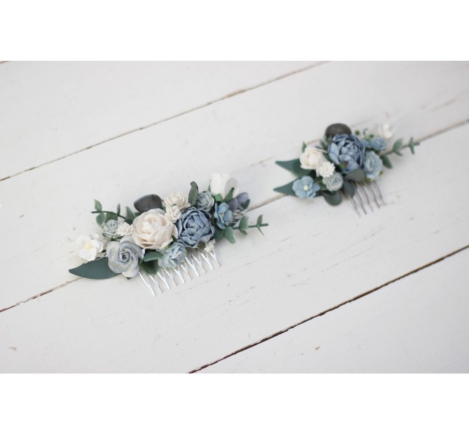 Flower comb in dusty blue white color scheme. Wedding accessories for hair. Bridal flower comb. Bridesmaid floral comb. 5031