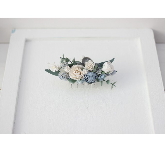Flower comb in dusty blue white color scheme. Wedding accessories for hair. Bridal flower comb. Bridesmaid floral comb. 5031