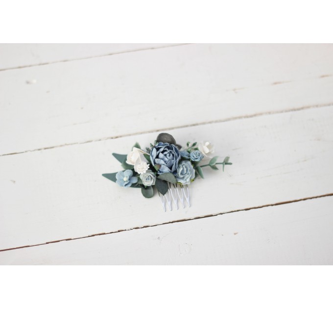 Flower comb in dusty blue white color scheme. Wedding accessories for hair. Bridal flower comb. Bridesmaid floral comb. 5031