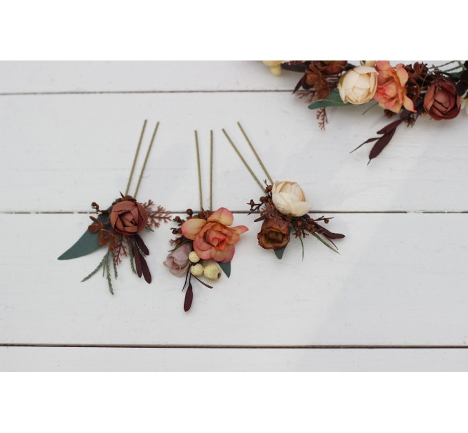 Set of 3 hair pins in terracotta rust peach color scheme. Hair accessories. Flower accessories for wedding. 5040