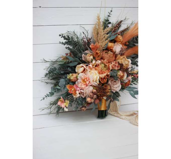 Wedding bouquets in orange rust peach colors. Bridal bouquet. Cascading bouquet. Faux bouquet. Bridesmaid bouquet. 0001