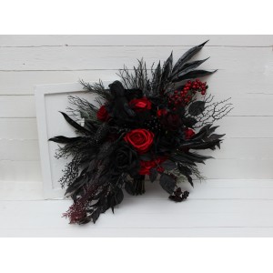 Halloween wedding bouquets in black and red colors. Bridal bouquet. Faux bouquet. Bridesmaid bouquet. Gothic black wedding bouquet.5041