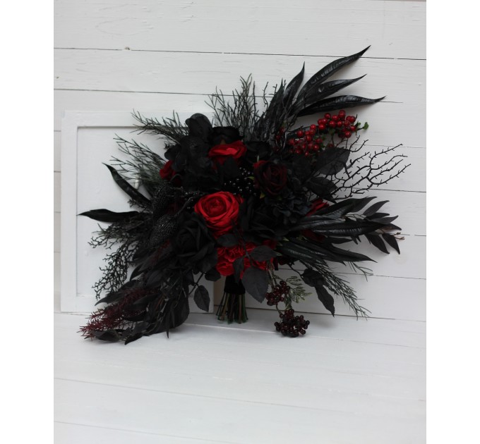 Halloween wedding bouquets in black and red colors. Bridal bouquet. Faux bouquet. Bridesmaid bouquet. 5041