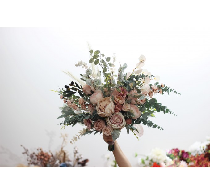 Wedding bouquets in beige blush pink colors. Bridal bouquet. Faux bouquet. Bridesmaid bouquet. 5043