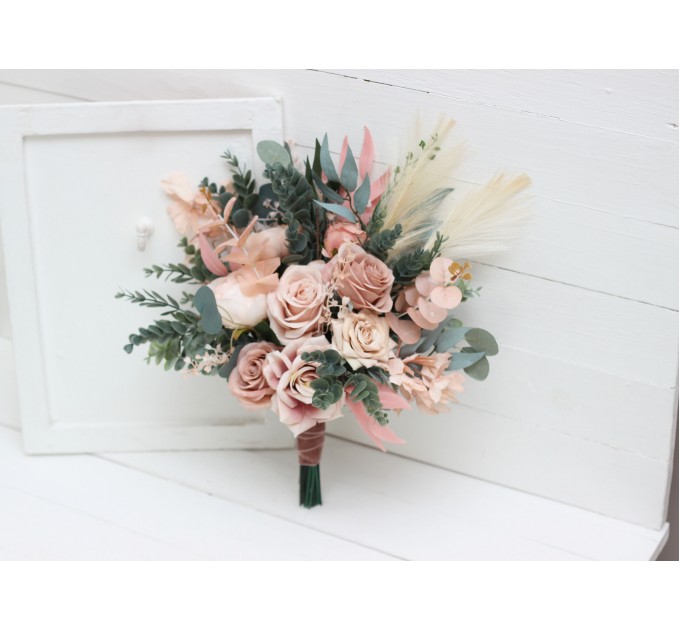 Wedding bouquets in beige blush pink colors. Bridal bouquet. Faux bouquet. Bridesmaid bouquet. 5043