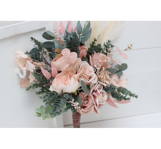 Wedding bouquets in beige blush pink colors. Bridal bouquet. Faux bouquet. Bridesmaid bouquet. 5043