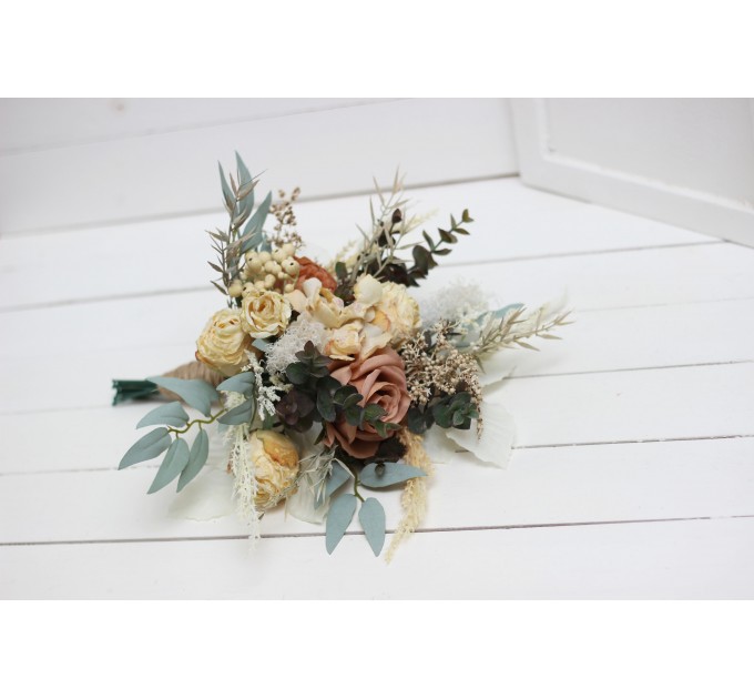 Wedding bouquets in champagne ivory colors. Bridal bouquet. Faux bouquet. Bridesmaid bouquet. 5044