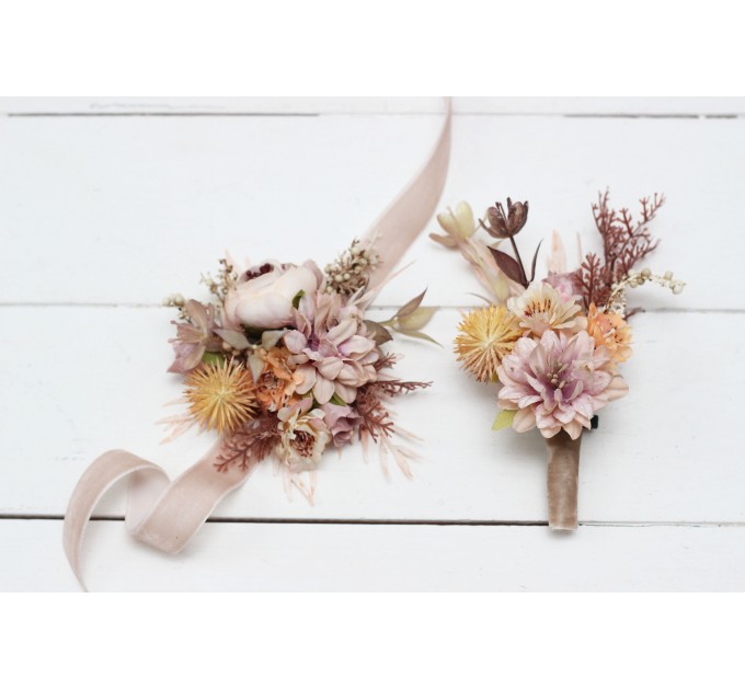  Wedding boutonnieres and wrist corsage  in beige pale orange color scheme. Flower accessories. 5045