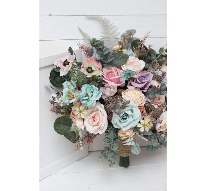 Colorful wedding bouquets. Bridal bouquet. Faux bouquet. Bridesmaid bouquet. 5048